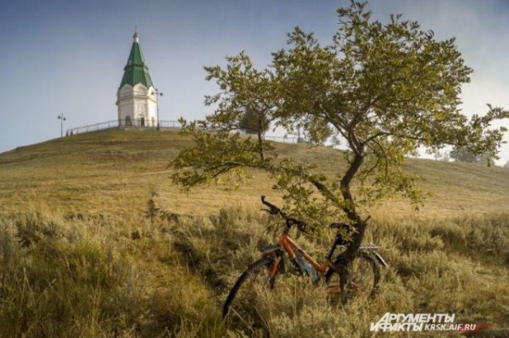 Красноярск: ещё неделя, и деревья уже станут голыми.