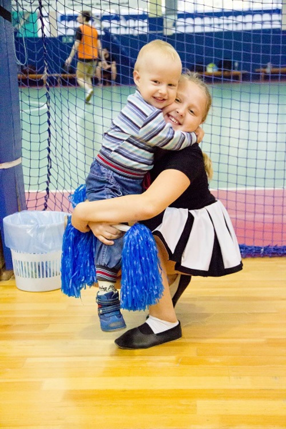 Заниматься чир-спортом можно с 5 лет.