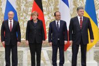 Президент России Владимир Путин, канцлер Германии Ангела Меркель, президент Франции Франсуа Олланд, президент Украины Петр Порошенко (слева направо)