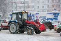 Зимой из Омска вывозят 600 тыс. кубометров снега. 