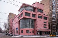 Дом культуры имени Зуева в Москве —  один из наиболее ярких и известных в мире памятников конструктивизма. Построен в 1927—1929 годах на Лесной улице.