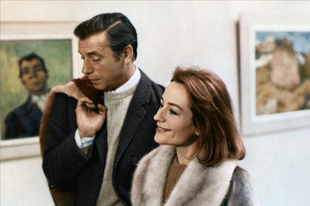 В 1967 году режиссер Клод Лелуш предложил Анни роль в фильме «Жить, чтобы жить», где она сыграла обыкновенную женщину, столкнувшуюся с трудностями во взаимоотношениях в паре.
