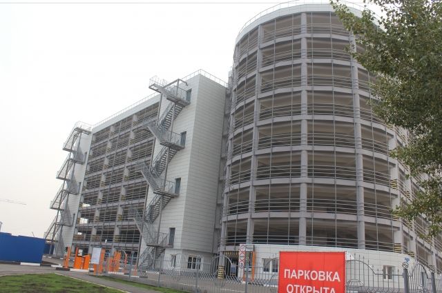 Первая многоуровневая парковка в Красноярске.