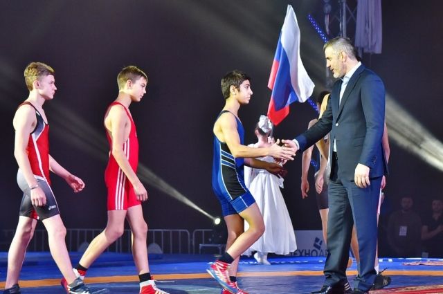 В соревновании приняли участие 202 юных спортсмена из шести стран мира и ряда регионов России.