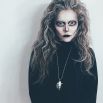 А это танцовщица Алена Шоптенко смахивающая на ведьму