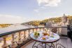 Пожалуй, у отеля Fairmont Grand Hotel Kyiv самый лучший вид из окна, по нашему мнению