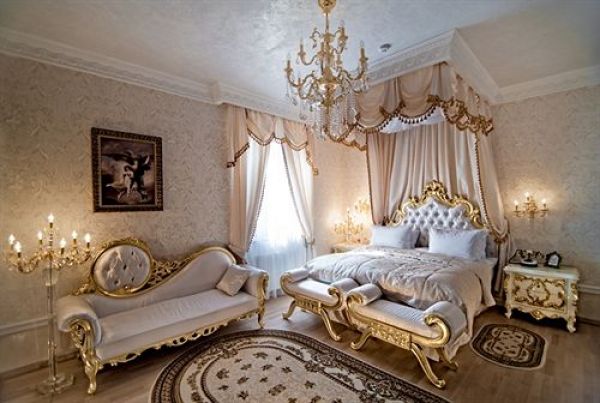 Opera Hotel в Киеве занимает седьмую позицию в списке и находится на ул. Богдана Хмельницкого 31/27