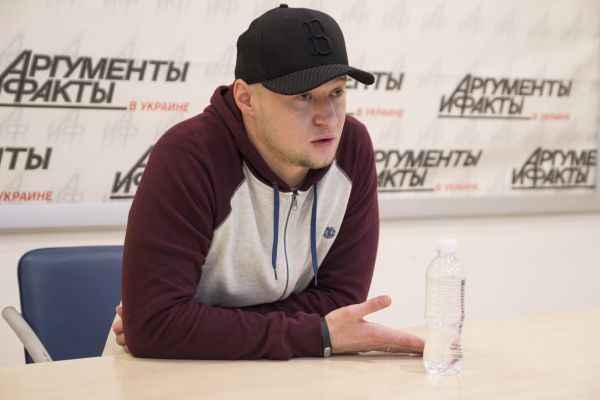 В целом, Андрей Хлывнюк поделился очень важными и полезными для всех зрителей мыслями, за что мы его и благодарим