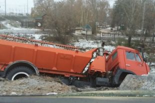 Авария в Сокурах: столкнулись два большегруза.