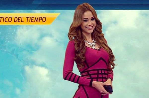 Посмотреть прогноз погоды на мексиканском канале Televisa Monterrey стоит только хотя бы из-за его ведущей. 22-летняя Янет Гарсиа обладает прекрасной фигурой, что с удовольствием демонстрирует, а по популярности в сети может посоревноваться со звездами Голливуда: у девушки более 2,7 млн подписчиков в Instagram.