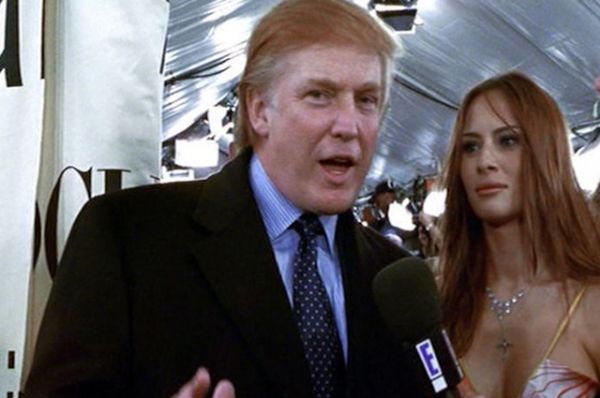 В комедии Бена Стиллера «Образцовый самец» (2001) Трамп вместе со своей женой Меланьей появляется на несколько секунд и даже произносит короткую реплику.