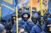 21 ноября 2013 года Майдан Незалежности в Киеве заняли сторонники евроинтеграции после заявления правительства Николая Азарова о приостановке подписания соглашения с Евросоюзом. 