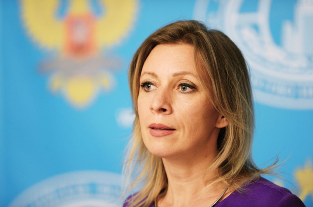 В список также попали две россиянки.В рейтинг вошла официальный представитель МИД Мария Захарова. Издание отмечает, что «она стала первой женщиной в истории, занявшей эту должность, и впечатляет своим боевым и красочным стилем».