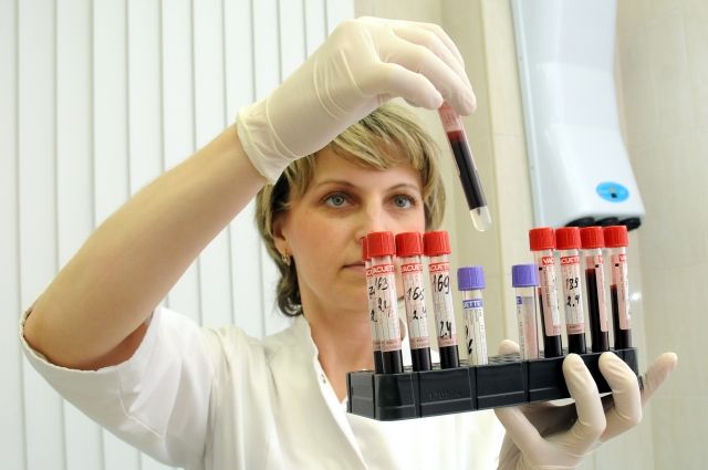 Калининградцев могут обязать сдавать тест на ВИЧ во время диспансеризации.