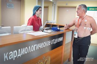 Если кардиолог лечит правильно, то операция почти наверняка не понадобится.