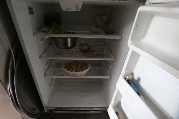 Холодильник в одном из домов в Алеппо.