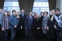 Журналисты Москвы и Минска с губернатором НСО (в центре)