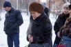 Траурная акция по случаю годовщины трагедии в клубе «Хромая лошадь» прошла в сквере Уральских добровольцев в понедельник, 5 декабря.