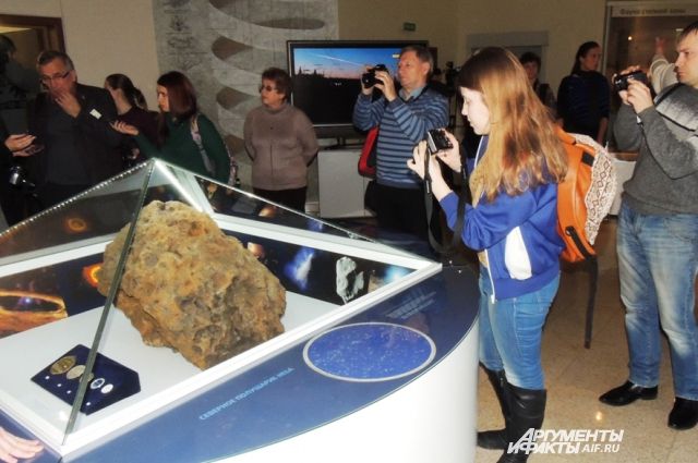 Лучше метеоритами любоваться в музее.