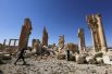 Впервые Пальмира была захвачена группировкой ИГИЛ в мае 2015 года. В период контроля над городом радикальные исламисты нанесли значительный урон памятникам архитектуры, которые целенаправленно разрушались.