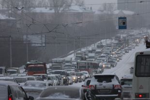 Сейчас ситуация на дорогах улучшается.
