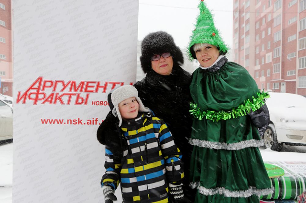 Погода немного подвела, но это не помешало жителям жилмассива выйти на праздник