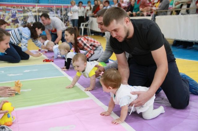 Забег младенцев в Барнауле