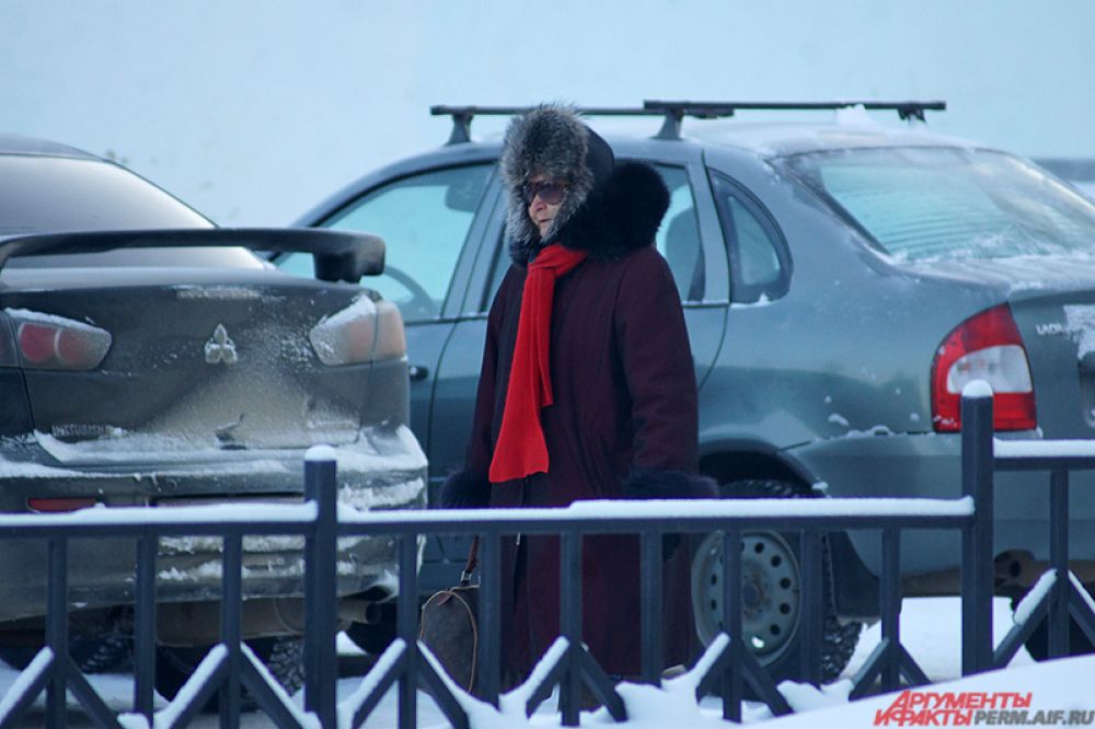 Пермяки ходят по городу очень быстро - от одного тёплого места до другого.