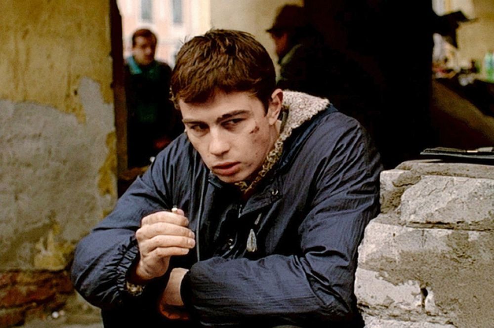 Во время кинофестиваля в Сочи в 1996 году Сергей познакомился с режиссёром Алексеем Балабановым, который привёл его на студию СТВ. Именно на этой студии проходили съёмки фильма «Брат» (1997). Сергей сыграл в фильме главную роль — Данилу Багрова.