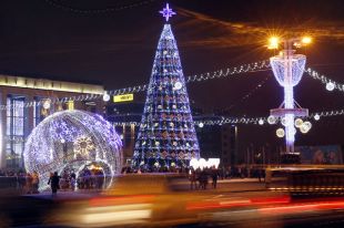 Самые впечатляющие новогодние елки в мире