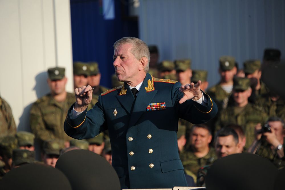 Главный военный дирижер России, генерал-лейтенант Валерий Халилов.