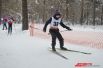 Мальчишки и девчонки участвовали и в лыжных забегах. Кстати, в этот день прокат спортивного зимнего инвентаря был для гостей бесплатным. 