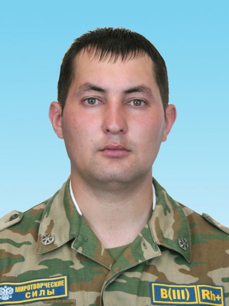 Марат Ахметшин служил в составе миротворческих сил во время грузино-осетинского конфликта, с 2005 по 2008 годы. 