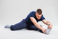 Упражнения на спину на ковре