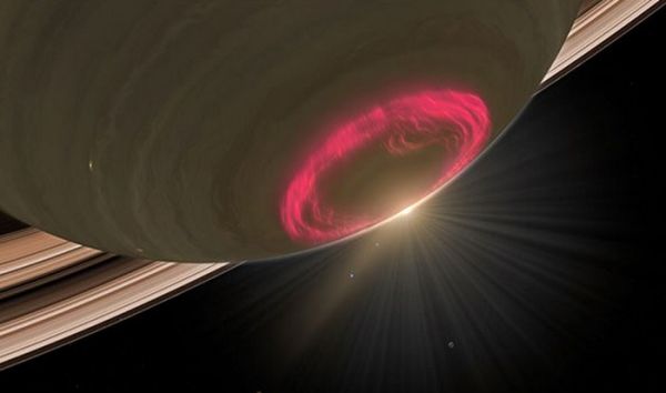 Именно так выглядит северное сияние на Сатурне