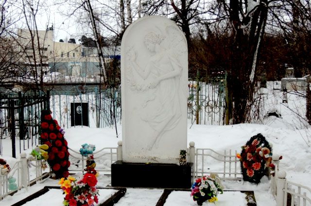 Большинство детей вывезли из блокадного Ленинграда, в том числе и в Ярославскую область. Мемориал в память о погибших детях установлен в Ярославле несколько лет назад.