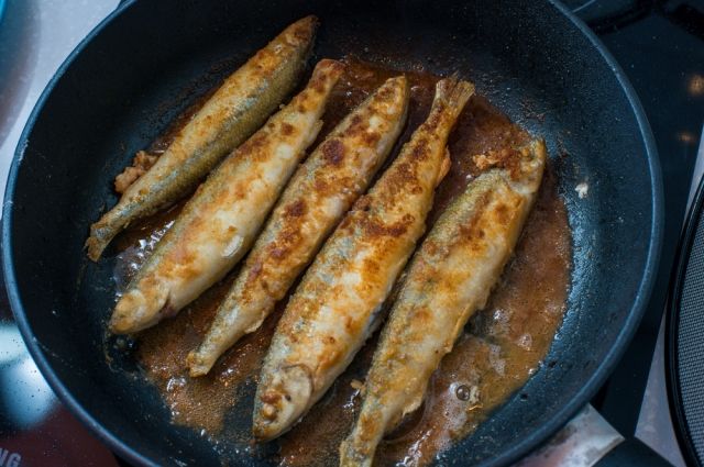 Блюда из наваги, рецепты с фото пошагово. Как приготовить рыбу навагу вкусно и просто?
