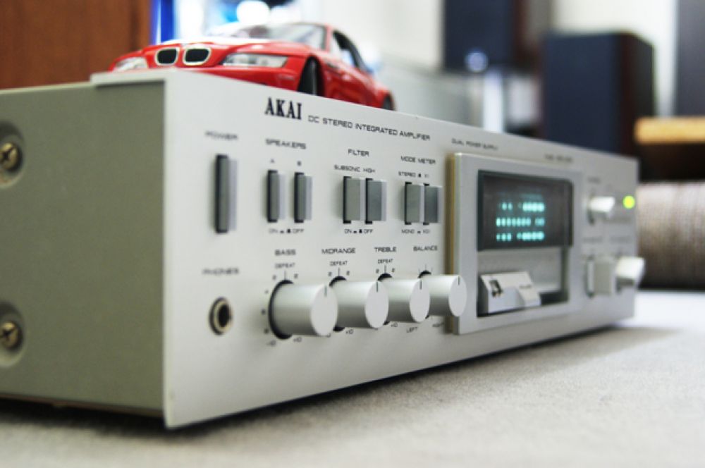 Электроника Akai