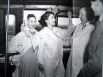В 1947 году Елизавета сопровождала родителей в поездке по Южной Африке и в день своего 21-летия выступила по радио с торжественным обещанием посвятить свою жизнь службе Британской империи.