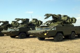 По словам посла, если в начале 1990-х Украина помогала Азербайджану в военной сфере, то сегодня Киев обращается к Баку по вопросу поставок вооружений