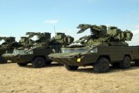 По словам посла, если в начале 1990-х Украина помогала Азербайджану в военной сфере, то сегодня Киев обращается к Баку по вопросу поставок вооружений