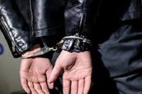 Руки задержанного мужчины удалось освободить
