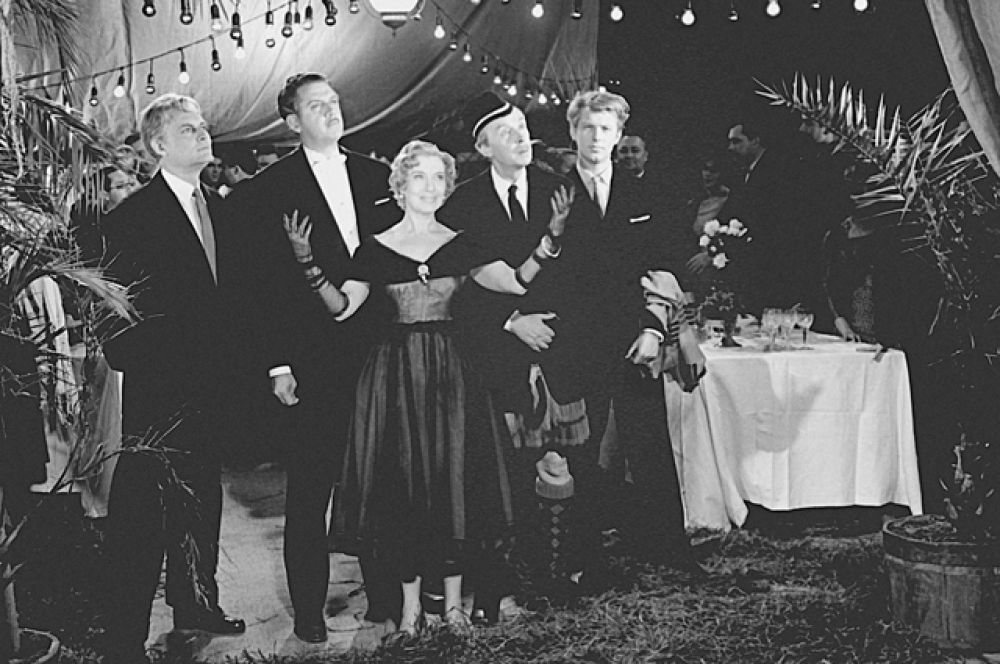 Любовь Орлова в одном из последних своих фильмов «Русский сувенир», 1960 год.