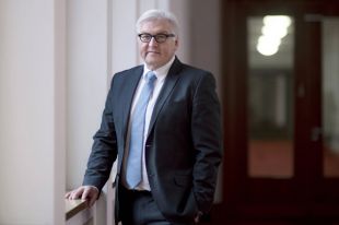 Отметим, что роль президента в Германии в основном церемониальная