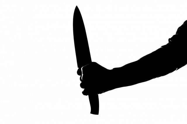 В Оренбурге на ребенка около школы напал злоумышленник с ножом