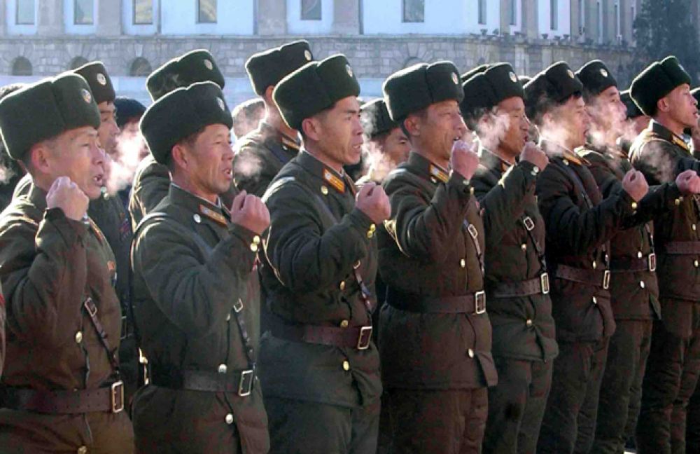Ким Чен Ир скончался 17 декабря 2011 года. Как сообщило официальное северокорейское агентство ЦТАК, он умер «от психического и физического переутомления, вызванного непрерывными инспекционными поездками по стране в интересах строительства процветающего государства», однако официальной причиной смерти назван сердечный приступ. Жителям, проигнорировавшим траурные мероприятия по скончавшемуся руководителю страны, грозит до шести месяцев трудовых лагерей.
