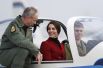 14 февраля. Кейт Миддлтон провела День святого Валентина с кадетами британских ВВС, посетив базу Royal Air Force в Кембриджшире.