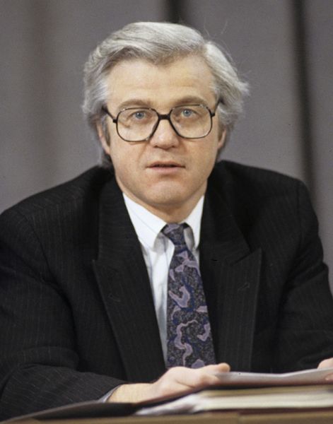 Виталий Иванович Чуркин, заместитель министра иностранных дел Российской Федерации. 1994 год.