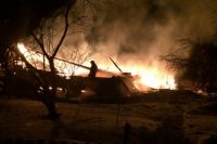 Крупный пожар тушили 65 пожарных и 20 единиц техники.