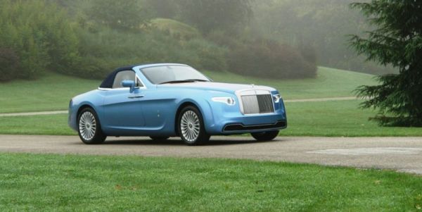 Rolls Royce Hyperion был сделан по заказу автоколлекционера. Максимальная скорость составляет 250 км/ч, при мощности в 400 л.с.. Стоимость этой модели - 6 млн долларов